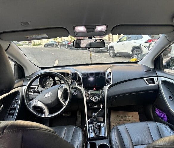 Hyundai i30 2015, 131,000 km - 1.6 l - Bakı