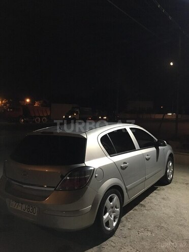 Opel Astra 2007, 246,000 km - 1.4 л - Bakı