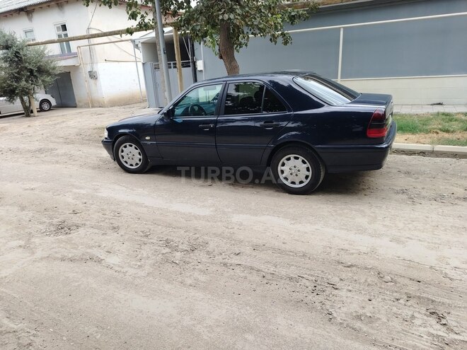 Mercedes C 180 1999, 400,000 km - 1.8 л - Salyan