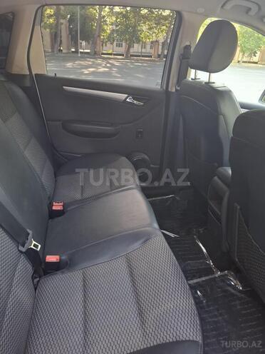Mercedes B 180 2008, 129,000 km - 1.7 l - Mingəçevir