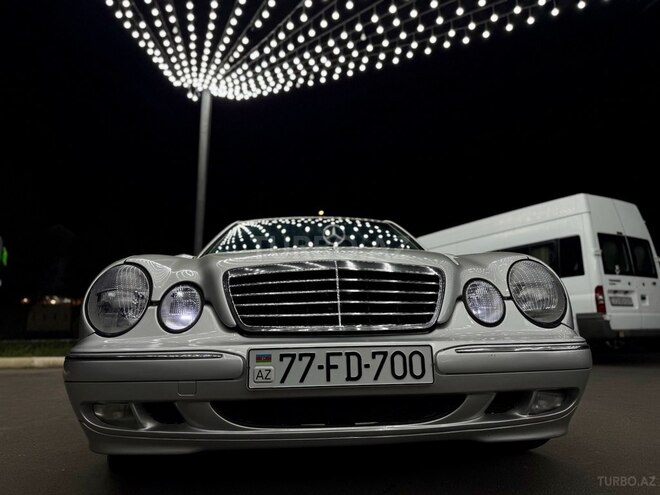 Mercedes E 220 1998, 382,000 km - 2.2 l - Naxçıvan