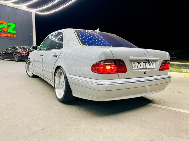 Mercedes E 220 1998, 382,000 km - 2.2 l - Naxçıvan