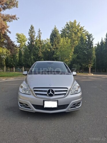 Mercedes B 180 2008, 129,000 km - 1.7 l - Mingəçevir