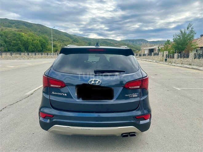 Hyundai Santa Fe-6
