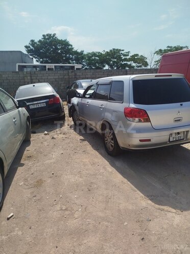 Mitsubishi Airtrek 2002, 310,000 km - 2.0 l - Bakı