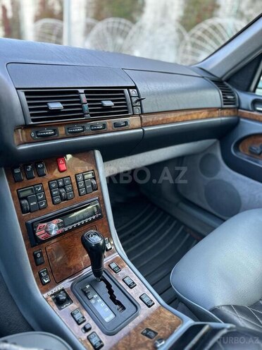 Mercedes S 320 1992, 200,000 km - 3.2 l - Bakı