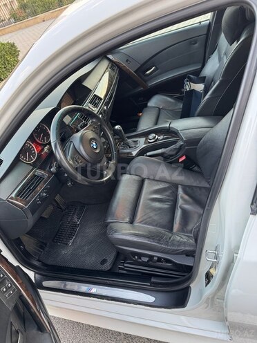 BMW 530 2005, 256,000 km - 3.0 l - Bakı