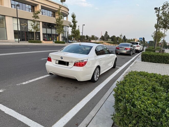BMW 530 2005, 256,000 km - 3.0 l - Bakı