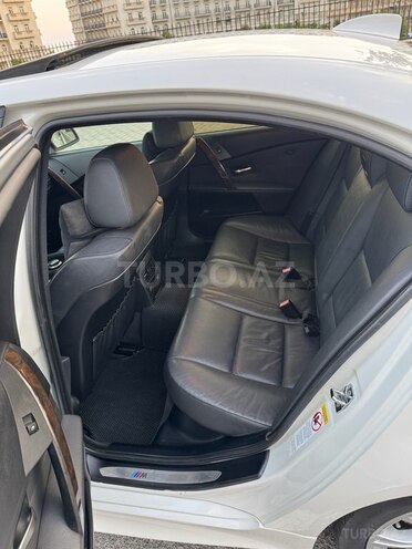 BMW 530 2005, 256,000 km - 3.0 l - Bakı