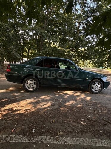 Mercedes C 240 1999, 500,000 km - 2.4 l - Masallı