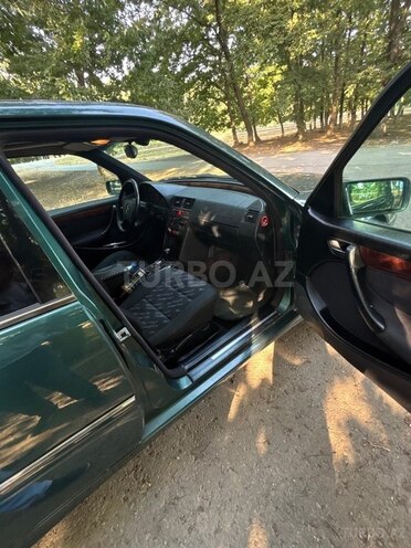 Mercedes C 240 1999, 500,000 km - 2.4 l - Masallı