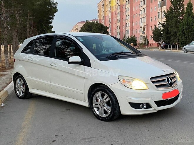 Mercedes B 170 2009, 185,000 km - 1.7 l - Sumqayıt