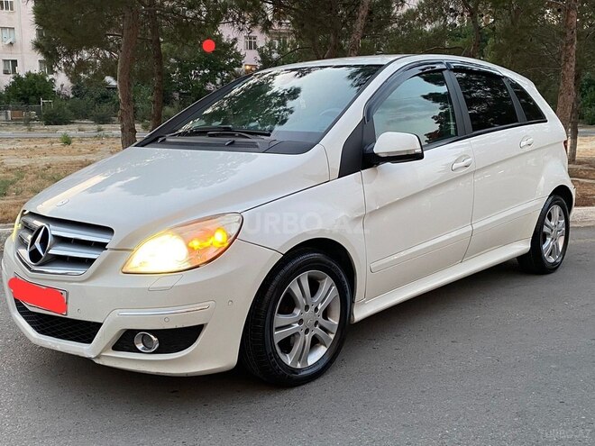 Mercedes B 170 2009, 185,000 km - 1.7 l - Sumqayıt