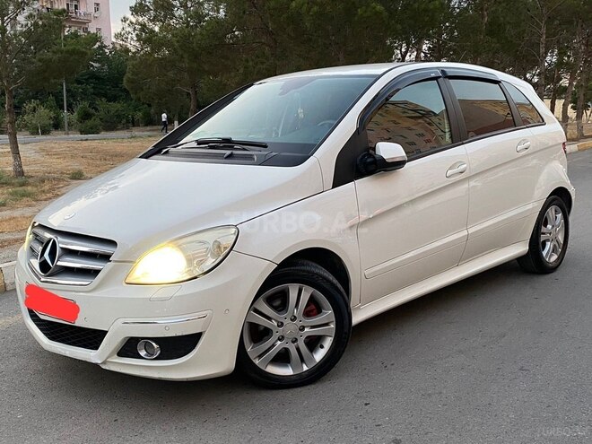 Mercedes B 170 2009, 185,000 km - 1.7 l - Sumqayıt