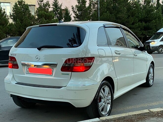 Mercedes B 170 2009, 185,000 km - 1.7 l - Sumqayıt
