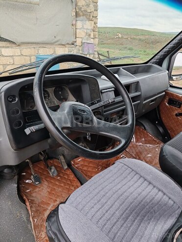 Ford Transit 1991, 191,000 km - 2.5 l - Qazax