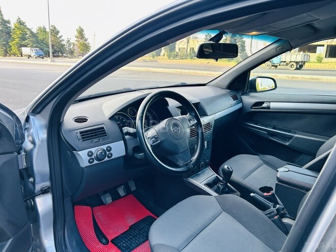 Opel Astra 2006, 177,200 km - 1.4 l - Gəncə