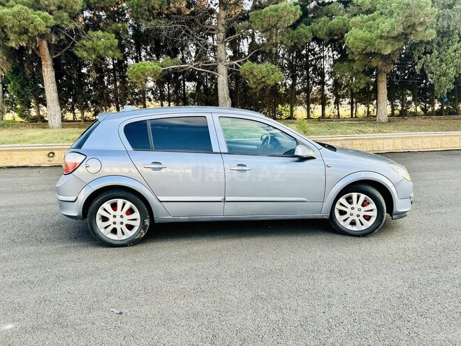 Opel Astra 2006, 177,200 km - 1.4 l - Gəncə