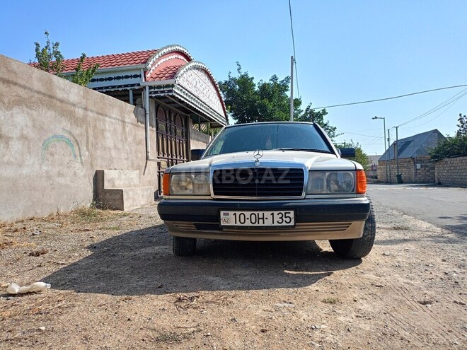 Mercedes 190 1990, 460,952 km - 2.0 l - Qobustan