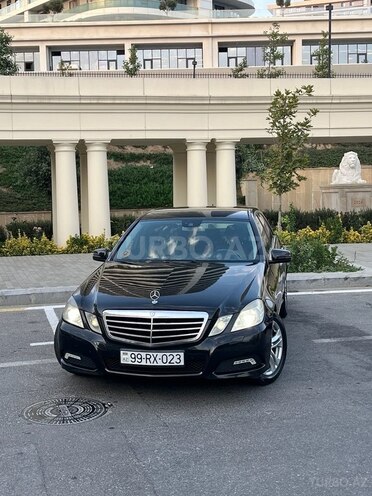 Mercedes E 200 2009, 300,000 km - 1.8 l - Bakı