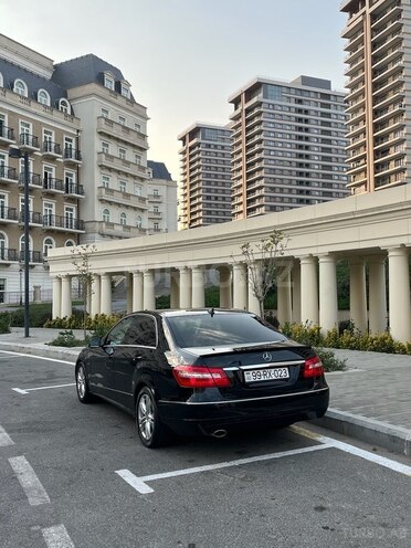 Mercedes E 200 2009, 300,000 km - 1.8 l - Bakı