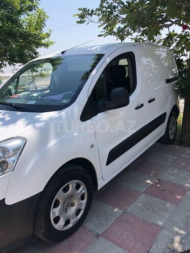 Peugeot Partner 2013, 330,000 km - 1.6 л - İmişli