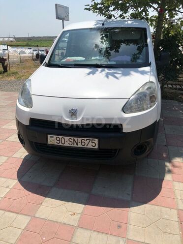 Peugeot Partner 2013, 330,000 km - 1.6 л - İmişli