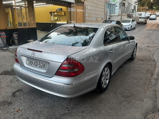 Mercedes E 350 2005, 265,000 km - 3.5 l - Bakı