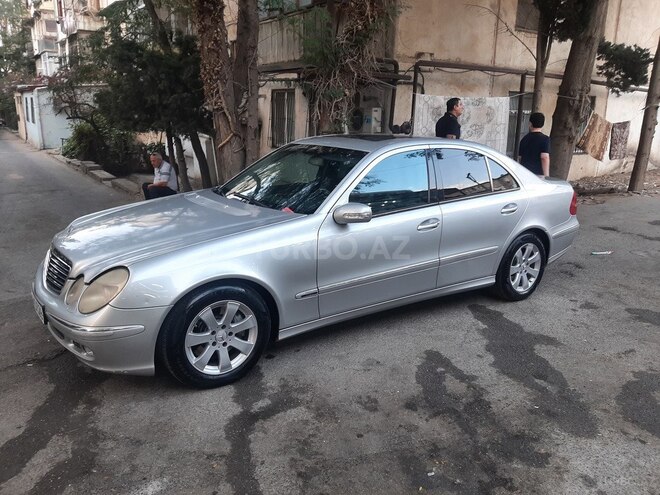 Mercedes E 350 2005, 265,000 km - 3.5 l - Bakı