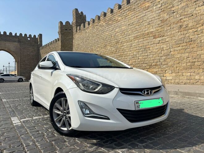 Hyundai Elantra 2015, 157,716 km - 1.8 l - Bakı