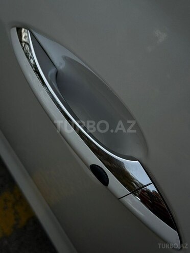 Hyundai Grandeur 2015, 170,000 km - 2.2 л - Biləsuvar