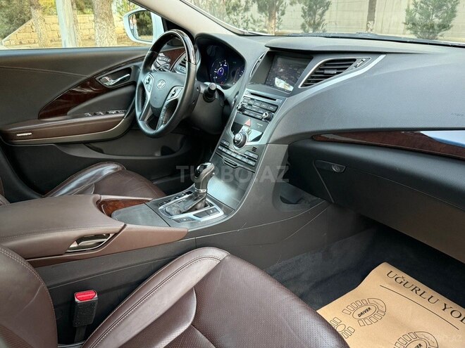 Hyundai Grandeur 2015, 170,000 km - 2.2 л - Biləsuvar