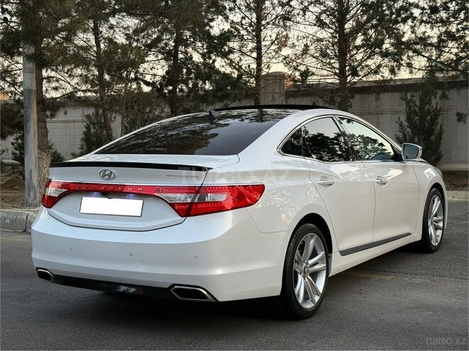 Hyundai Grandeur 2015, 170,000 km - 2.2 л - Biləsuvar