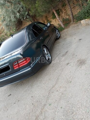 Mercedes E 220 d 2000, 356,842 km - 2.2 l - Bakı