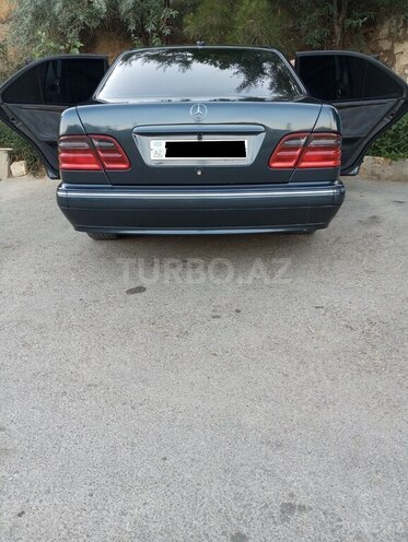 Mercedes E 220 d 2000, 356,842 km - 2.2 l - Bakı