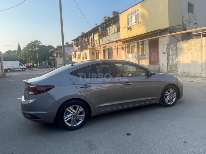 Hyundai Elantra 2019, 135,185 km - 2.0 l - Bakı
