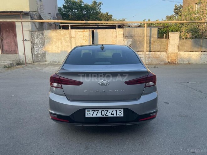 Hyundai Elantra 2019, 135,185 km - 2.0 l - Bakı