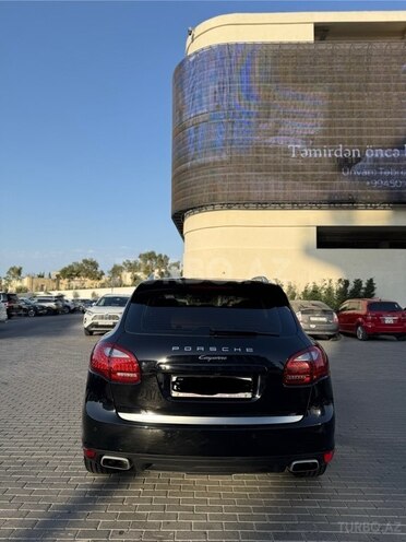 Porsche Cayenne 2014, 52,000 km - 3.6 l - Bakı