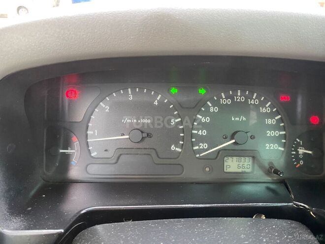 Land Rover Discovery 2000, 272,000 km - 2.5 l - Bakı