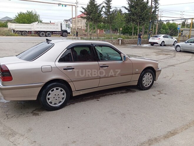Mercedes C 180 2000, 215,000 km - 1.8 l - Bakı