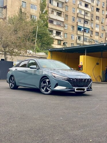 Hyundai Elantra 2022, 42,030 km - 1.6 l - Bakı