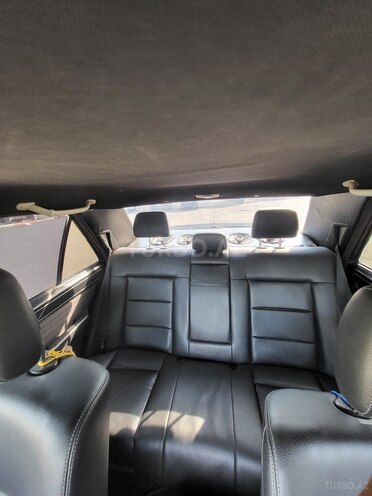 Mercedes E 250 1994, 450,000 km - 2.5 l - Beyləqan
