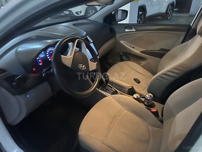 Hyundai Accent 2013, 203,894 km - 1.6 l - Bakı
