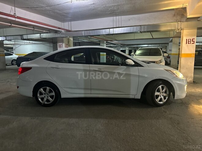 Hyundai Accent 2013, 203,894 km - 1.6 l - Bakı