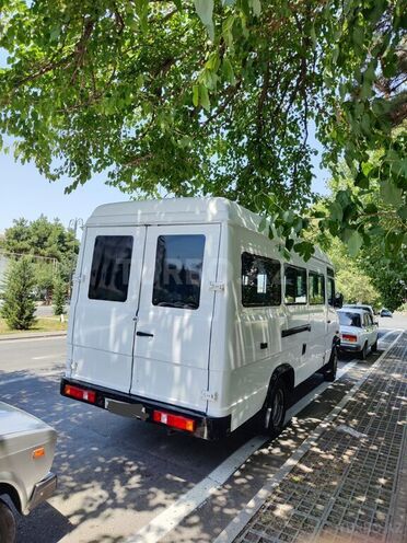 Mercedes 609 D 1995, 270,000 km - 3.9 l - Şəmkir