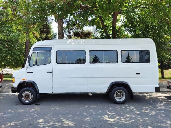 Mercedes 609 D 1995, 270,000 km - 3.9 l - Şəmkir