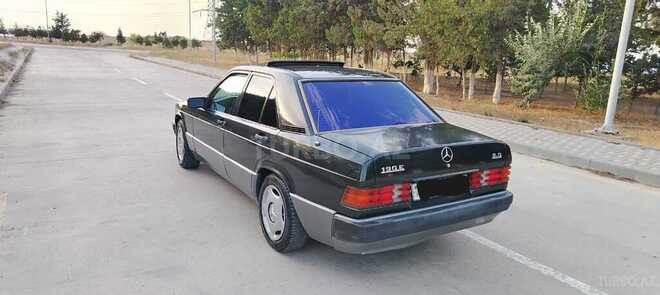 Mercedes 190 1992, 234,123 km - 2.0 l - Sumqayıt
