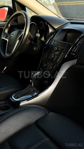 Opel Astra 2015, 110,000 km - 1.6 л - Bakı