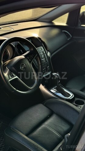 Opel Astra 2015, 110,000 km - 1.6 л - Bakı