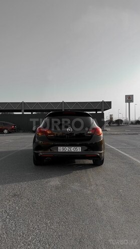 Opel Astra 2015, 110,000 km - 1.6 л - Bakı